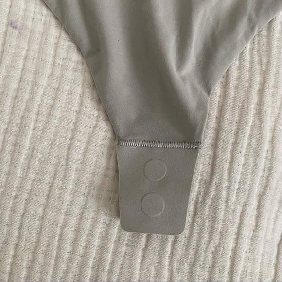 Lululemon Long Sleeve Square Neck Bodysuit - Picture 3 of 8